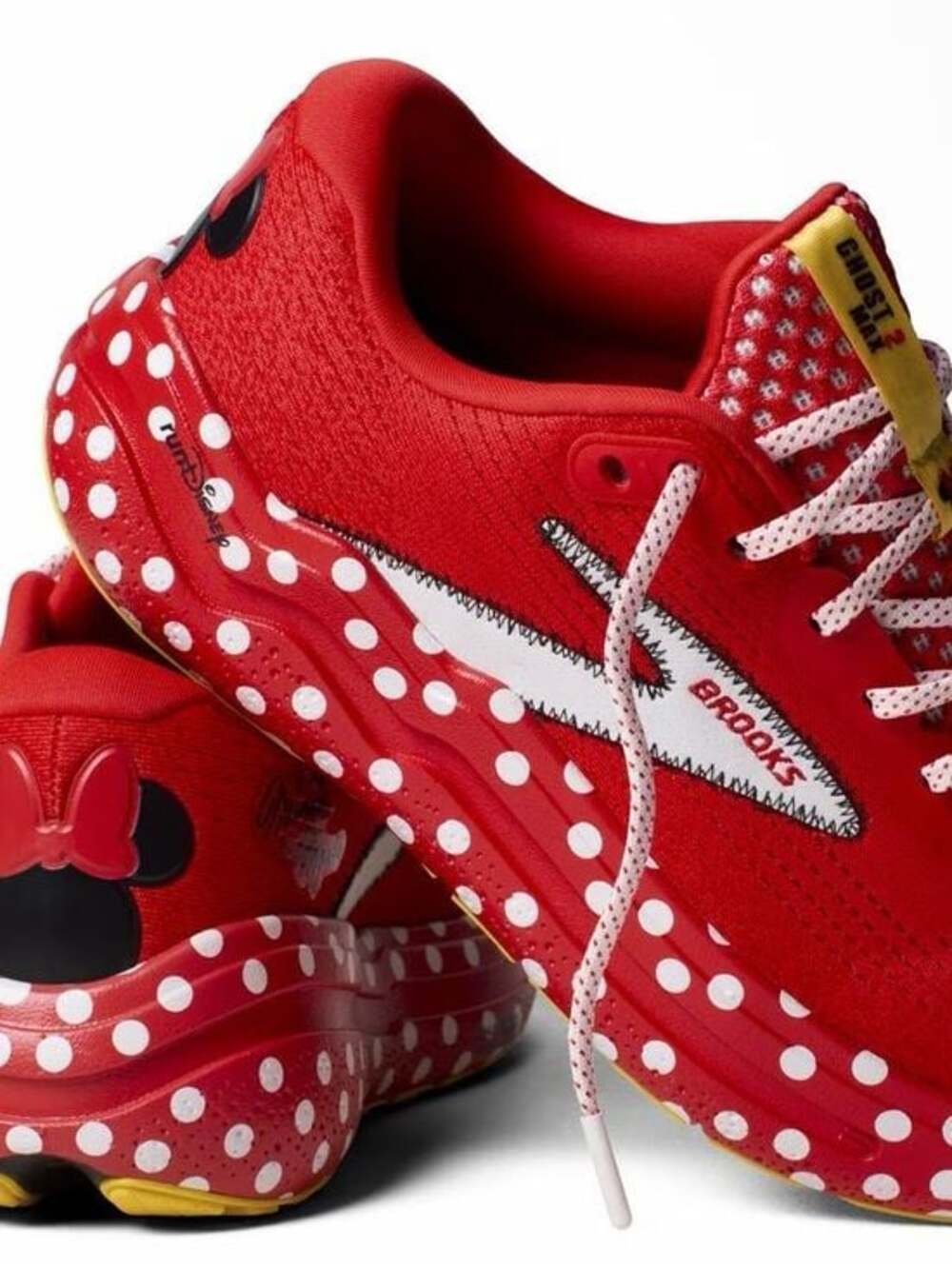 Limited Edition Brooks Ghost Max 2 Minnie Mouse Men's Shoes multiple sizes